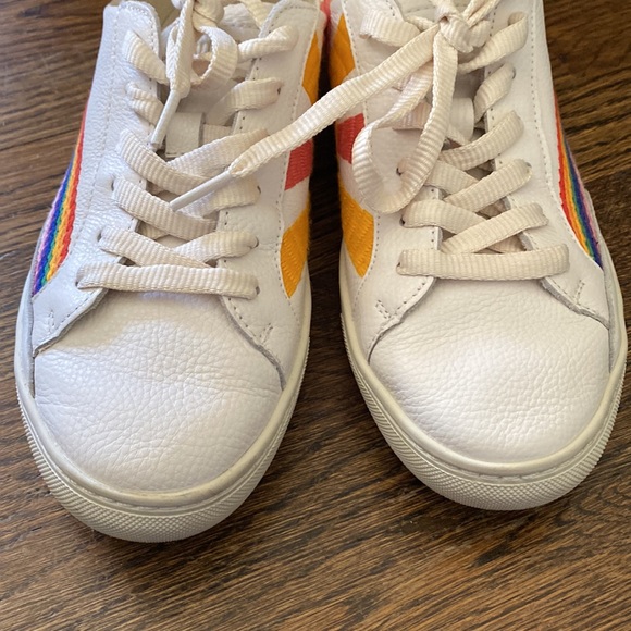 Soludos Shooting Star Embroidered Leather Sneakers - Picture 5 of 7